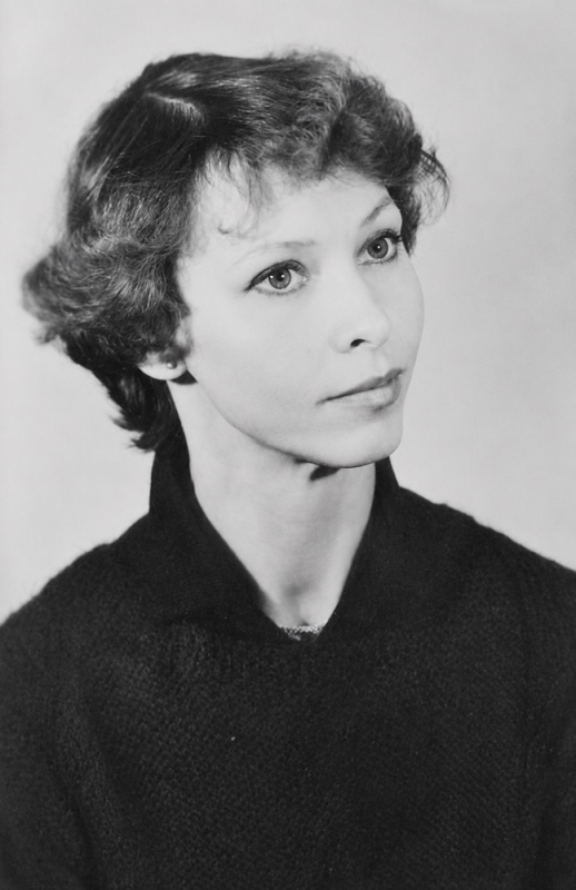 File:Noor, Rufina (allikas Eesti Teatri- ja Muusikamuuseum).jpg